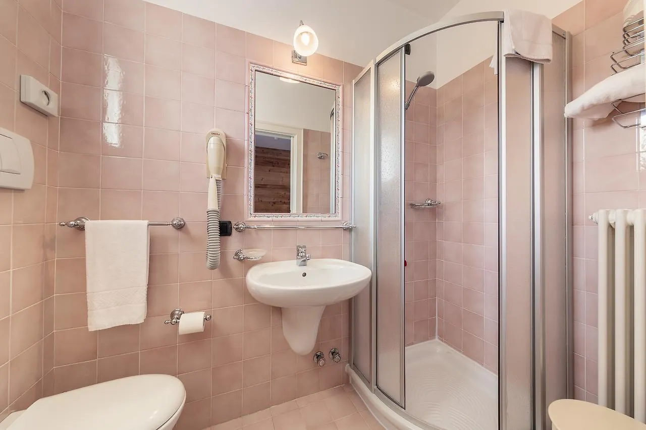 Hotel Oasi Cortina dʼAmpezzo