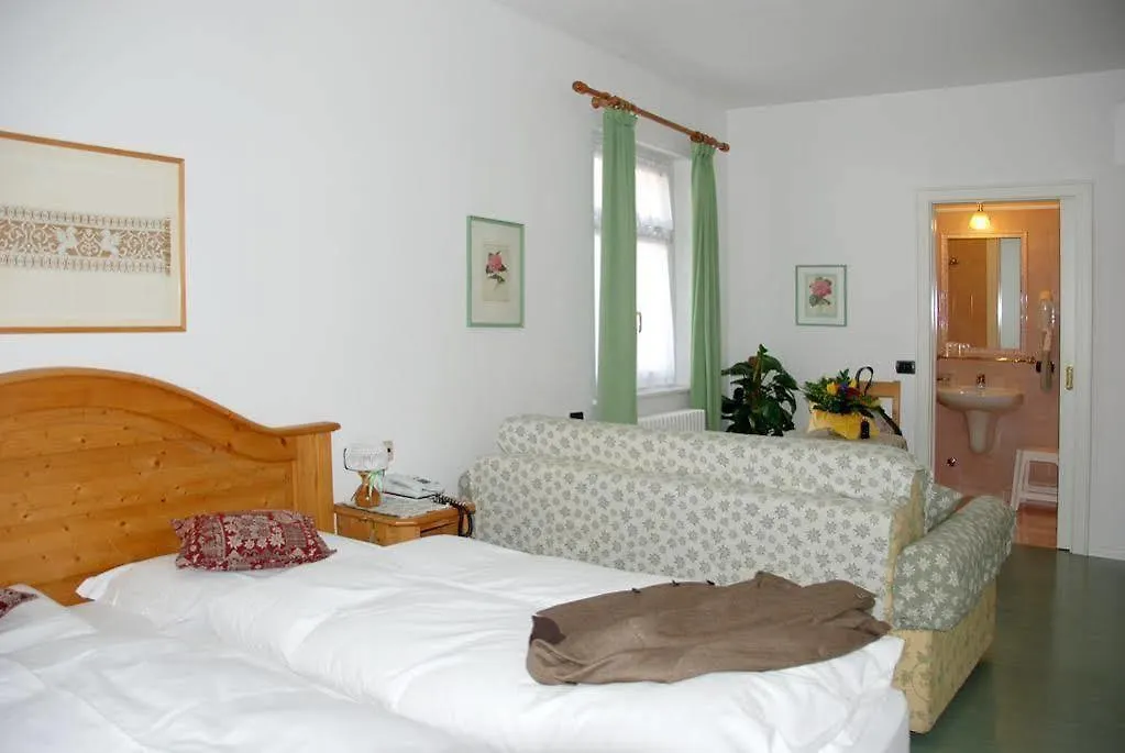 Hotel Oasi Cortina dʼAmpezzo