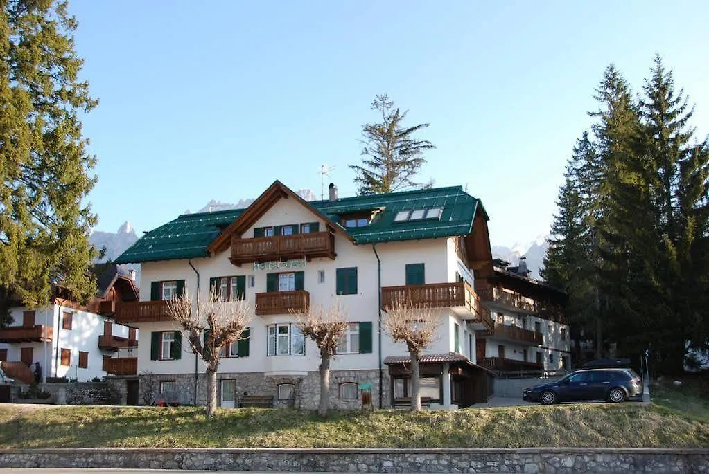 Hotel Oasi Cortina dʼAmpezzo